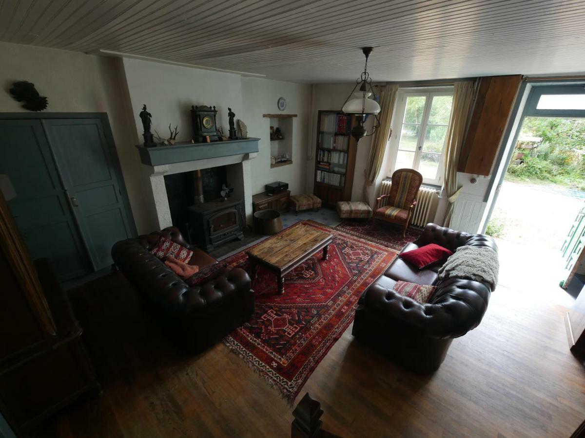 Les Trois Chenes Bed & Breakfast Videix Dış mekan fotoğraf